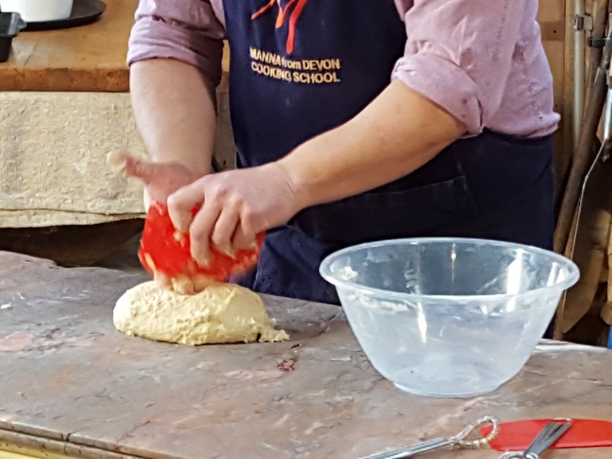 Woodfired Cinnamon Buns Manna From Devon Cooking School